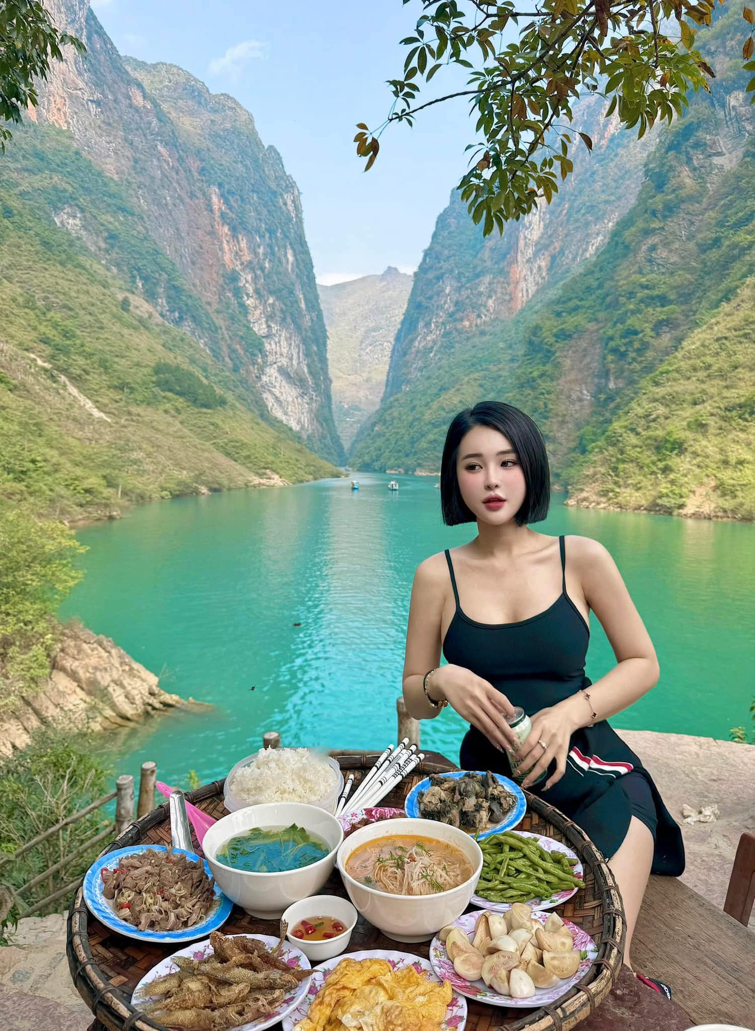 Hình Ảnh Cô Gái Tóc Ngắn Đẹp   Những Khoảnh Khắc Quyến Rũ Và Đầy Cảm Hứng Trên Mạng Xã Hội