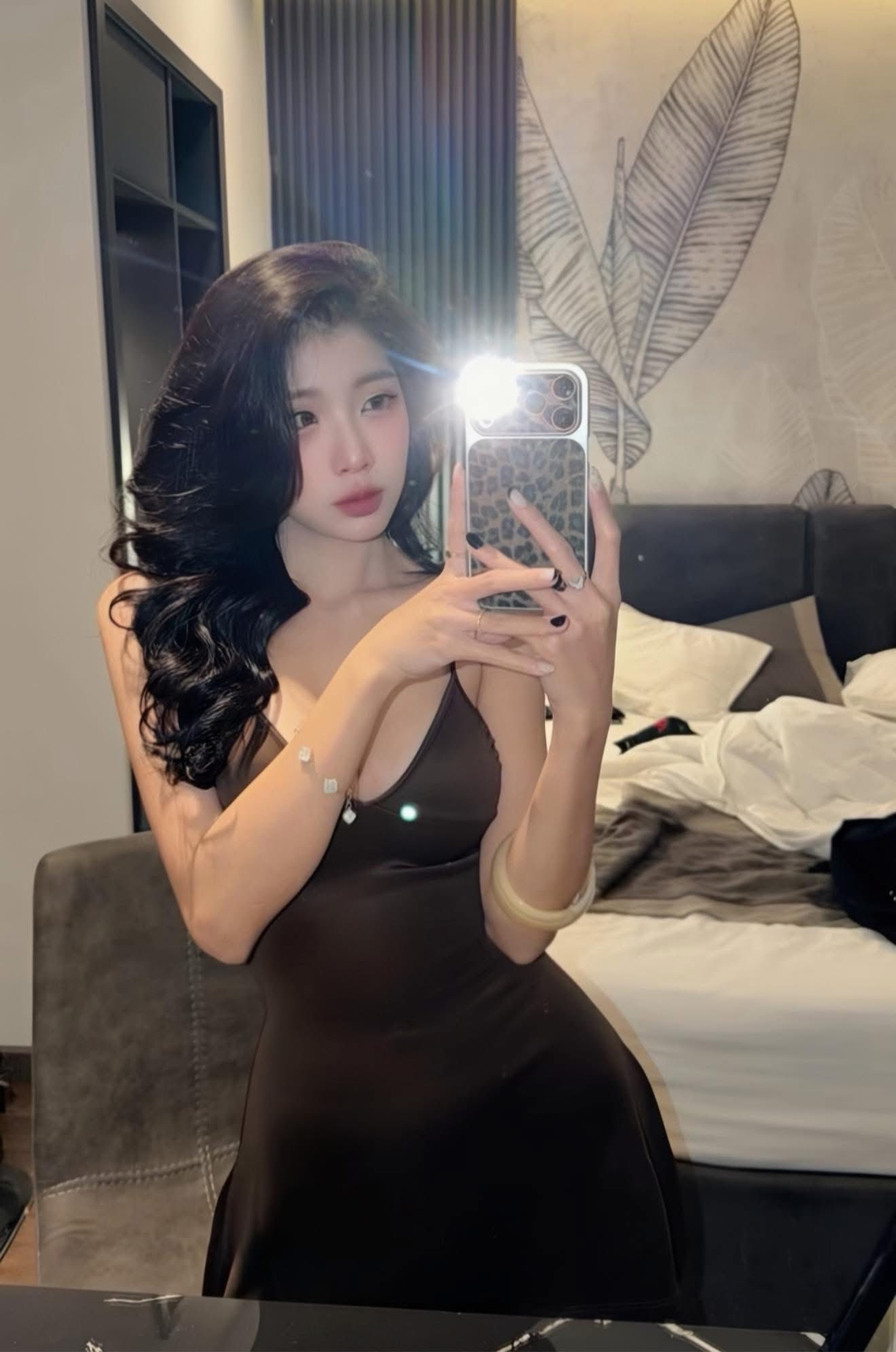 Gai Bikini Sieu Mong   Bí Ẩn Quyến Rũ Và Phong Cách Riêng Biệt